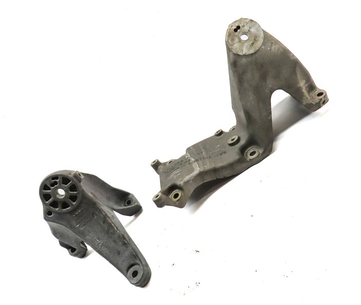 Thumbnail 3: 2015 PORSCHE CAYENNE HYBRID (958) 3.0L ENGINE LEFT & RIGHT MOTOR MOUNT SET-2