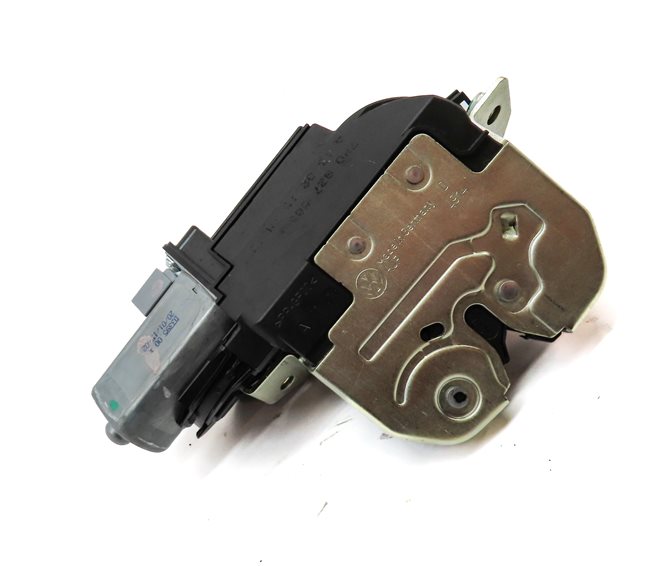 Thumbnail 3: 2015 PORSCHE CAYENNE (958) REAR TRUNK LOCK LATCH CLOSE ASSIST ACTUATOR MOTOR