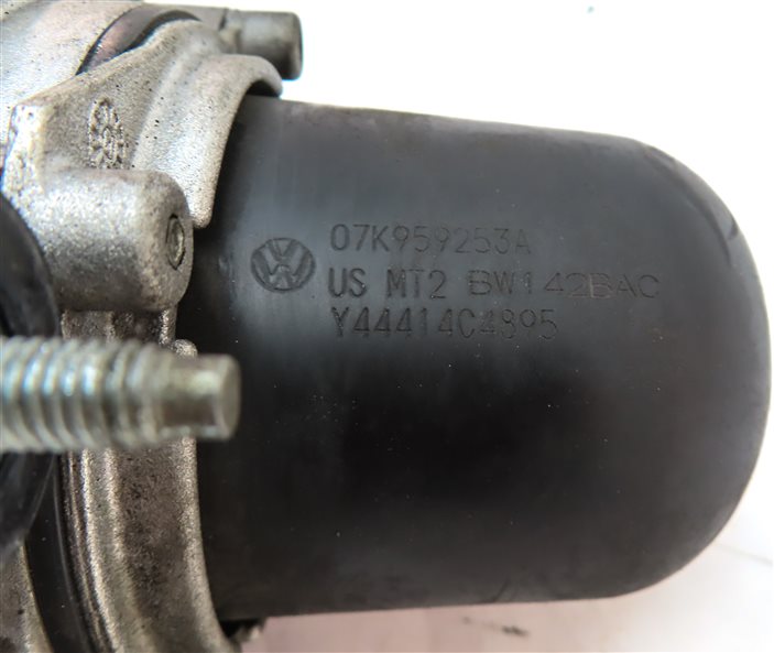 Thumbnail 7: 2011-2018 PORSCHE CAYENNE (958) 3.0L ENGINE SECONDARY AIR INJECTION SMOG PUMP