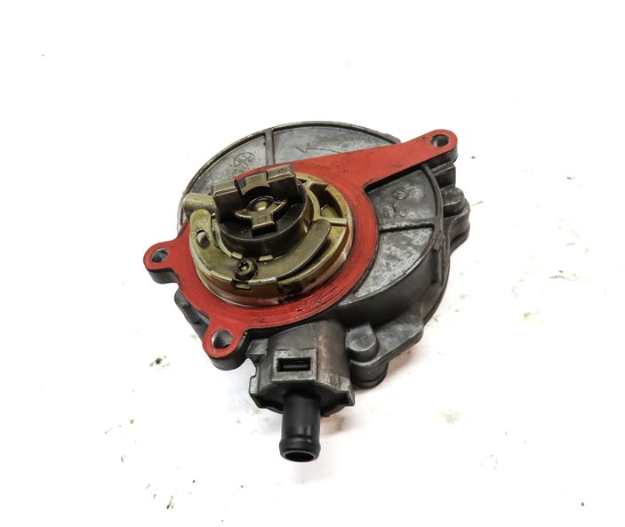 Thumbnail 2: 2015 PORSCHE CAYENNE HYBRID (958) 3.0L ENGINE BRAKE VACUUM PUMP