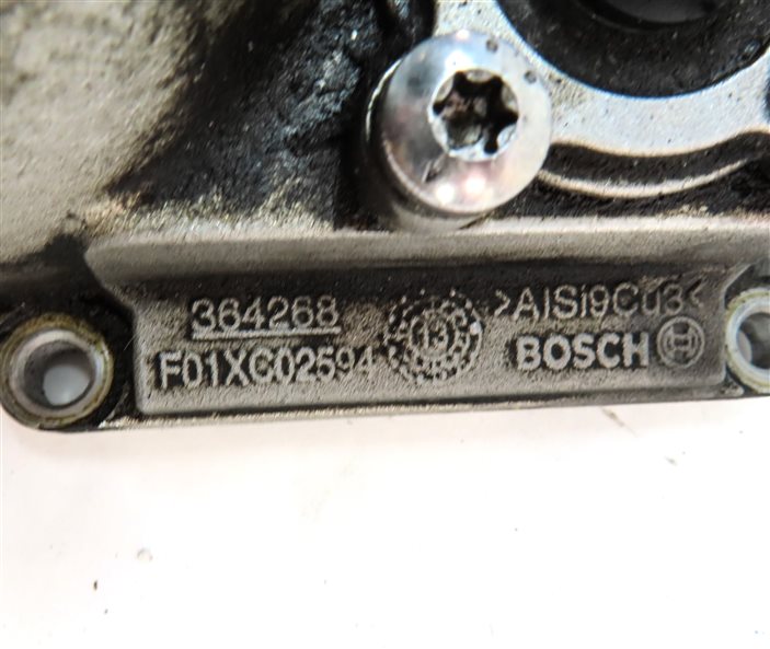 Thumbnail 8: 2015 PORSCHE CAYENNE HYBRID (958) HIGH VOLTAGE BATTERY CONNECTOR HOUSING