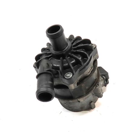 Thumbnail 2: 2015 PORSCHE CAYENNE HYBRID (958) 3.0L ENGINE AUX AUXILIARY WATER COOLANT PUMP