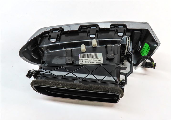 Thumbnail 5: 2015 PORSCHE CAYENNE (958) FRONT CENTER DASH RIGHT SIDE HEATER A/C AIR VENT
