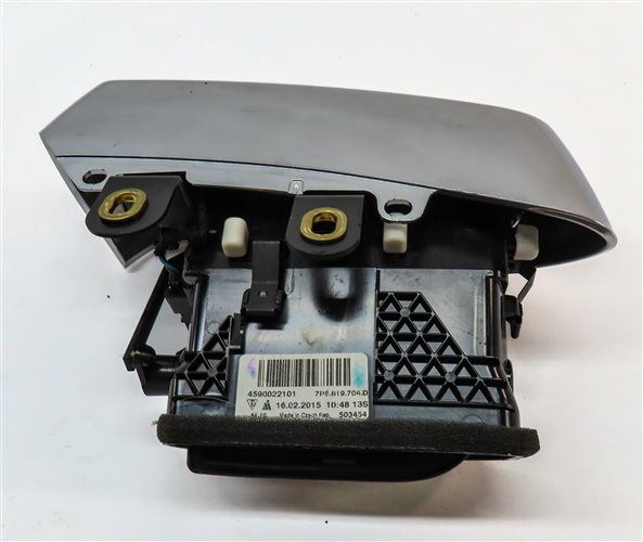 Thumbnail 6: 2015 PORSCHE CAYENNE (958) FRONT RIGHT PASSENGER OUTER DASH HEATER A/C AIR VENT