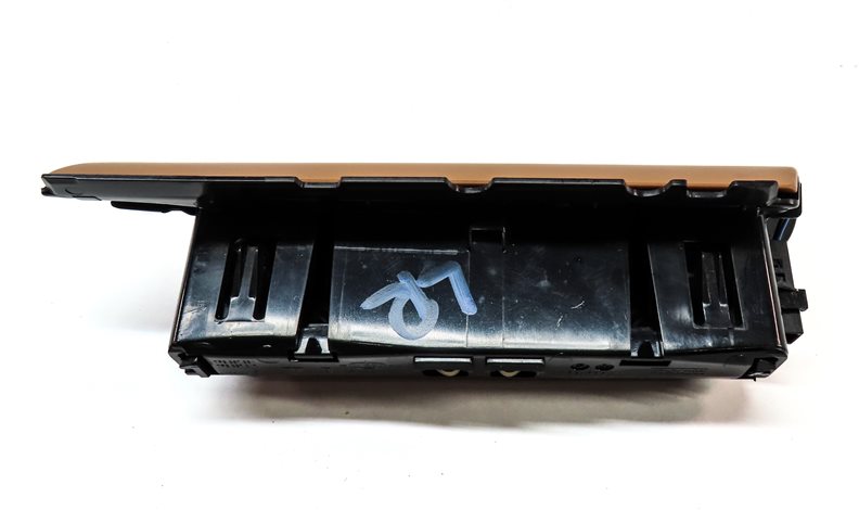 Thumbnail 4: 2015 PORSCHE CAYENNE (958) REAR LEFT DOOR STORAGE COMPARTMENT CUBBY (Cognac Tan)