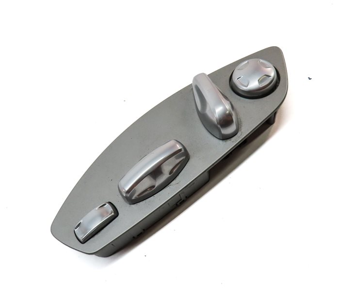 Thumbnail 3: 2015 PORSCHE CAYENNE (958) FRONT LEFT DRIVER SEAT ADJUST ADJUSTMENT SWITCH
