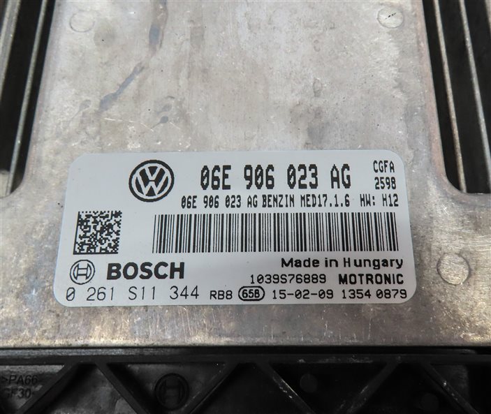 Thumbnail 14: 2015 PORSCHE CAYENNE HYBRID (958) 3.0L ENGINE ECM BCM IMMOBILIZER MODULE KEY SET