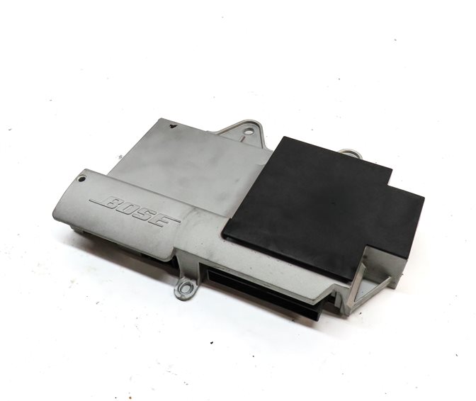 2011-2016 PORSCHE 911 MACAN CAYENNE (991 958 95B) BOSE AUDIO AMP AMPLIFIER