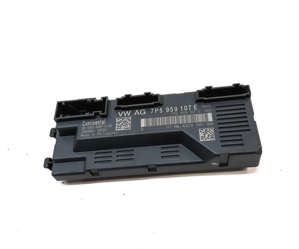Thumbnail 2: 2015 PORSCHE CAYENNE (958) REAR TRUNK LIFT LIFTGATE CONTROL MODULE