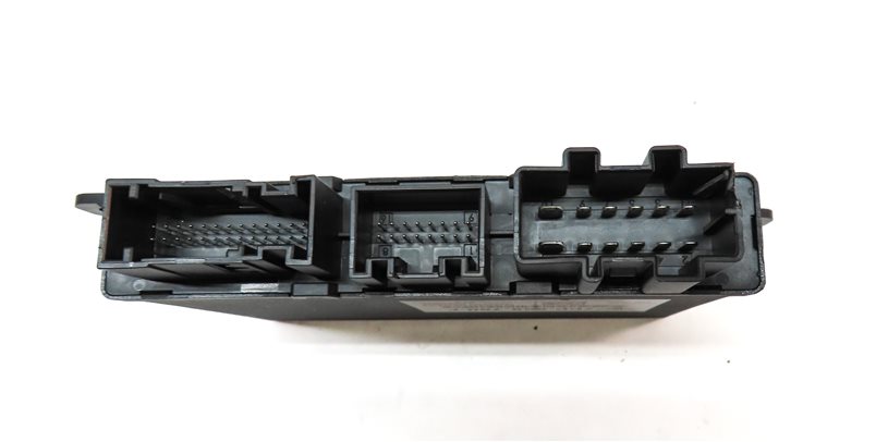 Thumbnail 5: 2015 PORSCHE CAYENNE (958) FRONT RIGHT PASSENGER SEAT CONTROL MODULE