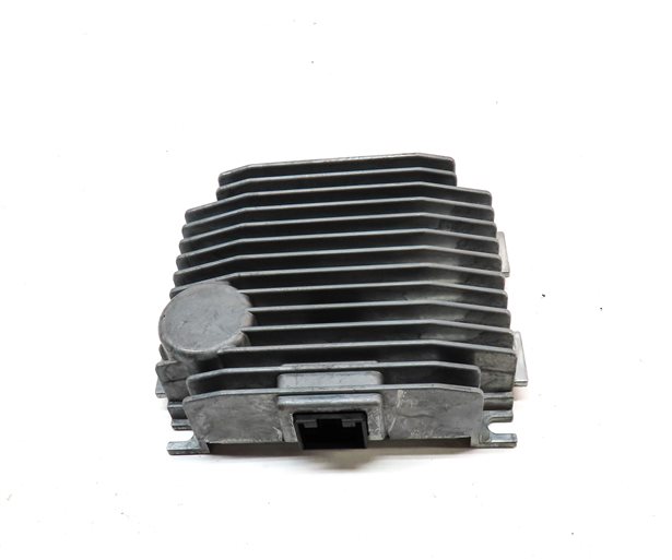 Thumbnail 2: 2015 PORSCHE CAYENNE (958) EXTERNAL SOUND GENERATOR SPEAKER MODULE AMPLIFIER