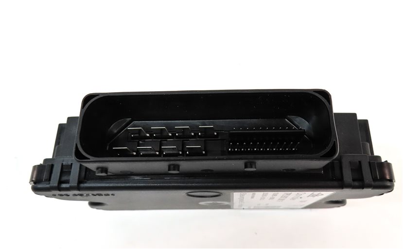 Thumbnail 5: 2015 PORSCHE CAYENNE (958) ELECTRONIC EMERGENCY PARKING BRAKE CONTROL MODULE