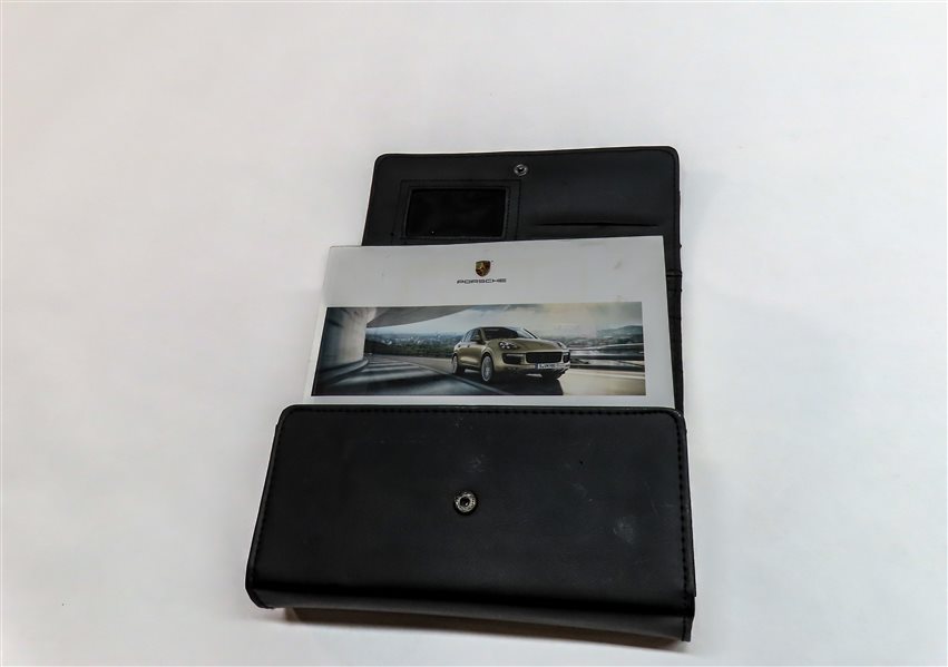 Thumbnail 14: 2015 PORSCHE CAYENNE E-HYBRID (958) OWNERS MANUAL BOOK SERVICE GUIDE SET w/ CASE