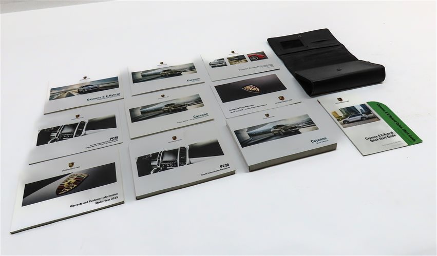 Thumbnail 3: 2015 PORSCHE CAYENNE E-HYBRID (958) OWNERS MANUAL BOOK SERVICE GUIDE SET w/ CASE