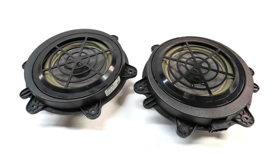 Thumbnail 4: 2015 PORSCHE CAYENNE (958) BOSE AUDIO SUB SUBWOOFER TWEETER SPEAKER SET-14
