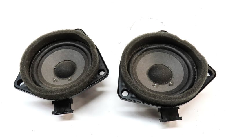 Thumbnail 8: 2015 PORSCHE CAYENNE (958) BOSE AUDIO SUB SUBWOOFER TWEETER SPEAKER SET-14