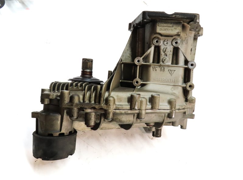 Thumbnail 5: 2011-2018 PORSCHE CAYENNE (958) 3.0L ENGINE FRONT TRANSFER CASE ASSEMBLY
