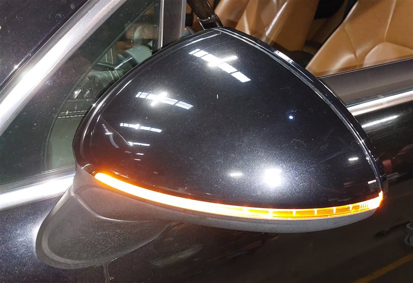 Thumbnail 2: 15-18 PORSCHE CAYENNE (958) LEFT BLIND SPOT P-FOLD AUTODIM DOOR MIRROR (Black)