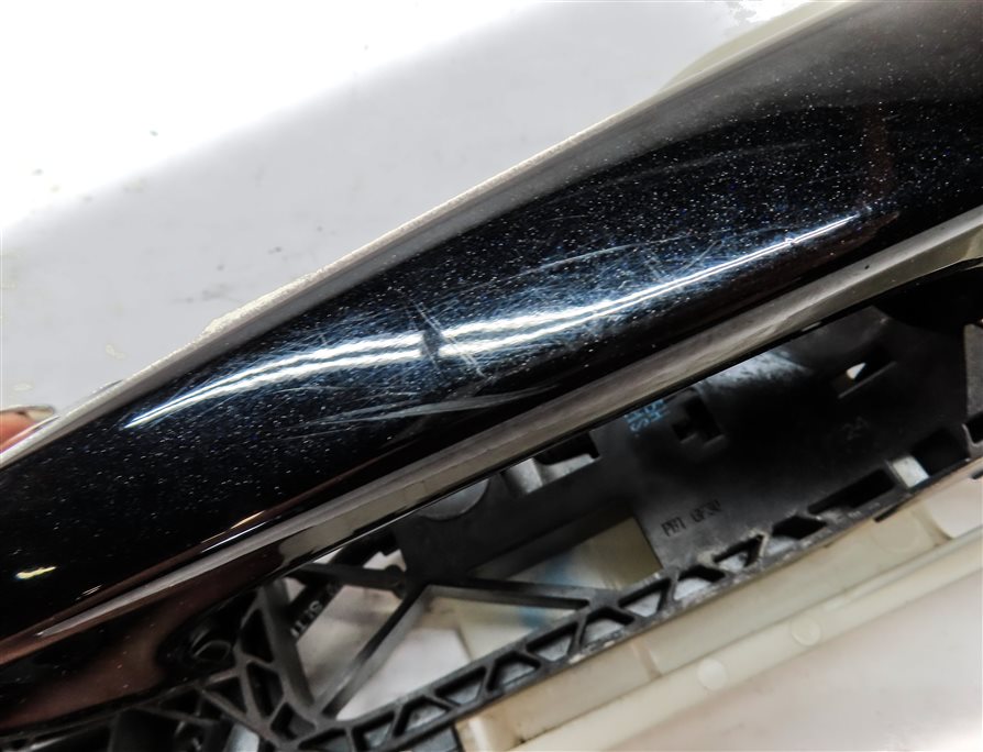 Thumbnail 6: 2011-2018 PORSCHE CAYENNE (958) LEFT FRONT DRIVER KEYLESS DOOR HANDLE (Black)