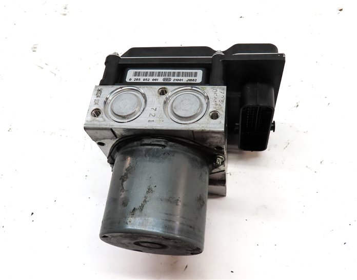 Thumbnail 4: 2013 AUDI A4 S4 A5 S5 (B8 8K 8T) QUATTRO AWD ABS ANTI LOCK BRAKE PUMP w/ MODULE
