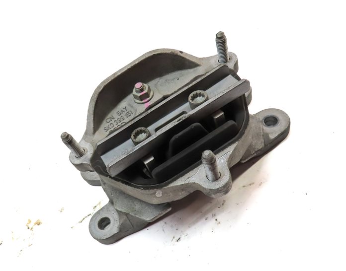 Thumbnail 3: 2013 AUDI S4 (B8 8K) 3.0L SUPER (CGXC) AUTOMATIC TRANSMISSION SUPPORT MOUNT