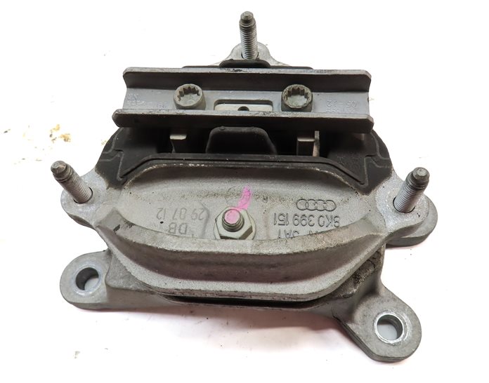 Thumbnail 4: 2013 AUDI S4 (B8 8K) 3.0L SUPER (CGXC) AUTOMATIC TRANSMISSION SUPPORT MOUNT