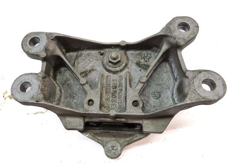 Thumbnail 5: 2013 AUDI S4 (B8 8K) 3.0L SUPER (CGXC) AUTOMATIC TRANSMISSION SUPPORT MOUNT