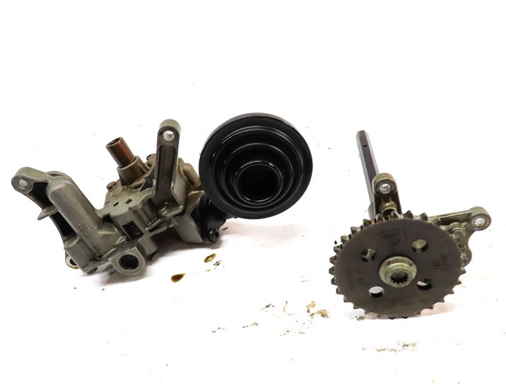 Thumbnail 2: 13 AUDI S4 B8 8K 3.0L SUPER (CGXC) ENGINE MOTOR OIL FLUID PUMP w/ PICK UP TUBE