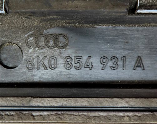 Thumbnail 6: 2013 AUDI S4 (B8 8K) LEFT DRIVER LOWER ROCKER PANEL TRIM (White)