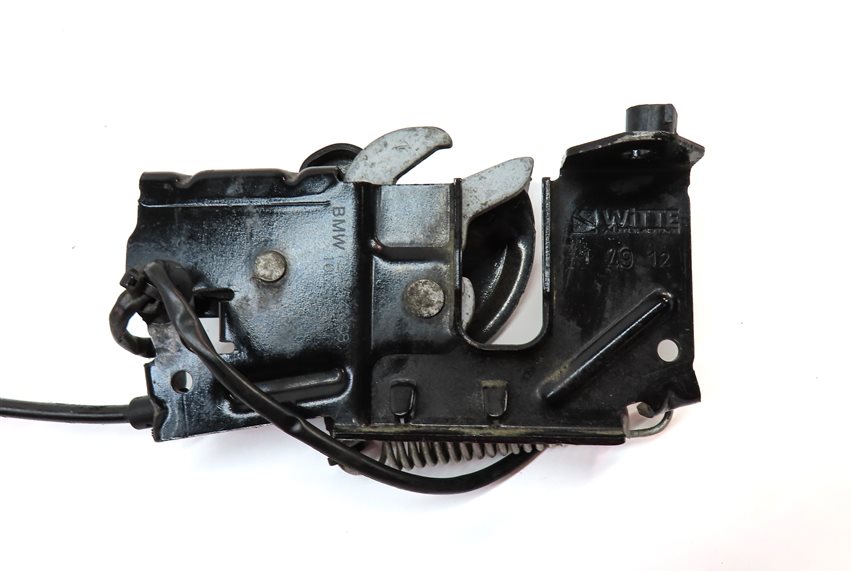 Thumbnail 6: 2013 BMW 335XI (F30) FRONT HOOD BONNET LID LOCK  SAFETY LATCH CABLE SET