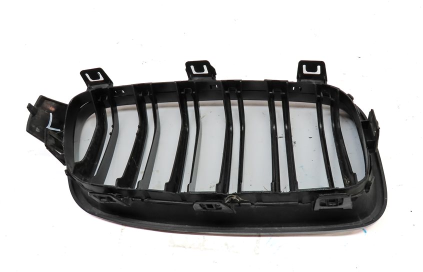 Thumbnail 7: 12-18 BMW 3 SERIES (F30) ///M-SPORT FRONT LEFT & RIGHT UPPER KIDNEY GRILLE SET/2