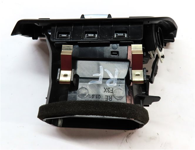 Thumbnail 5: 2013 BMW 335XI (F30) FRONT RIGHT PASSENGER DASH HEAT AIR AC HVAC VENT (Black)
