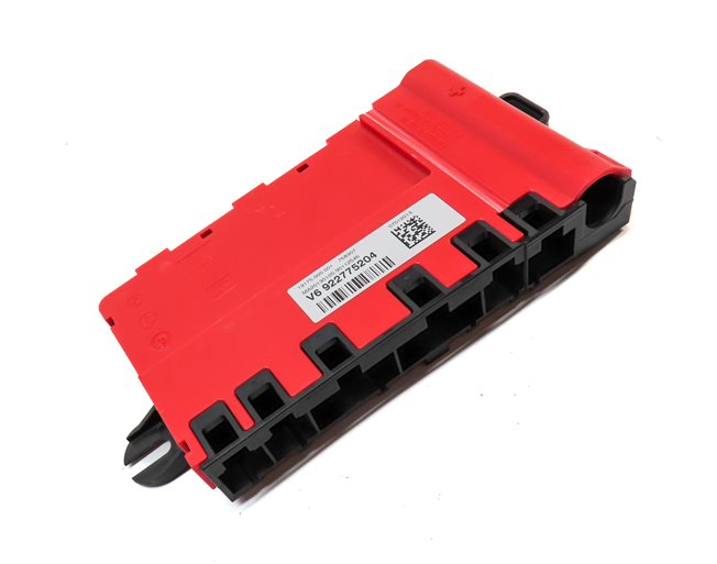 Thumbnail 3: 2013 BMW 335XI (F30) 3.0L (N55) ENGINE POSITIVE POWER DISTRIBUTION PLATE