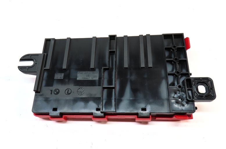 Thumbnail 4: 2013 BMW 335XI (F30) 3.0L (N55) ENGINE POSITIVE POWER DISTRIBUTION PLATE