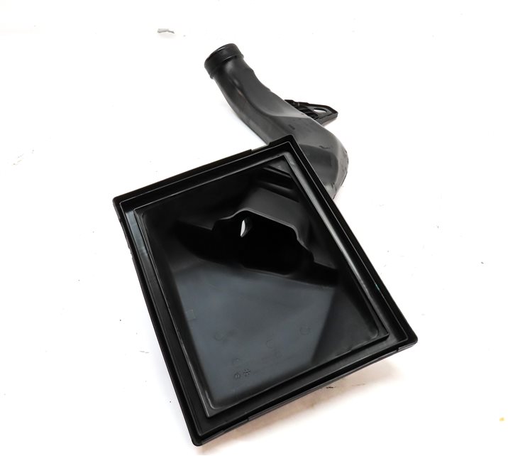 Thumbnail 4: 2013 BMW 335XI (F30) 3.0L (N55) ENGINE AIR FILTER CLEANER BOX TOP LID COVER