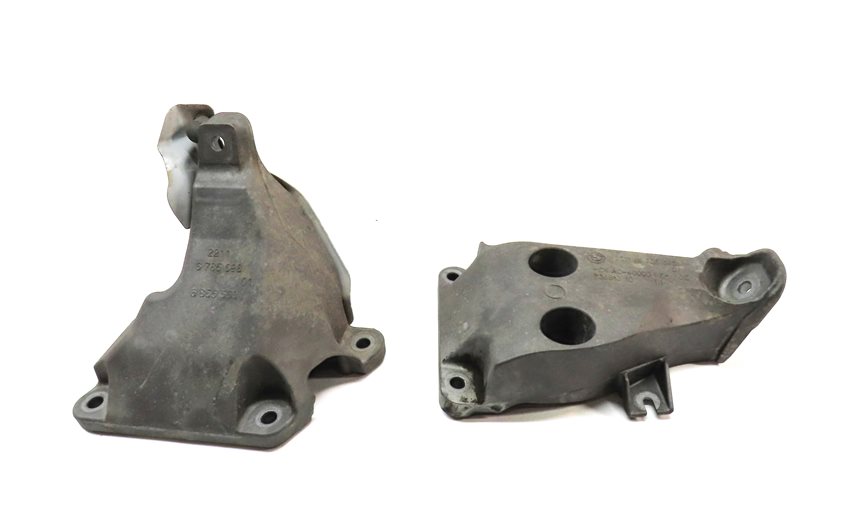 Thumbnail 2: 2013 BMW X1 (E84) 2.0L (N20) LEFT & RIGHT ENGINE MOTOR MOUNT BRACKET SET/2