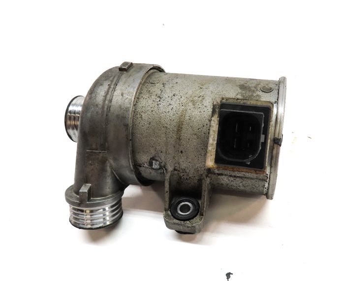 Thumbnail 5: 12-18 BMW 328i 428i 528i X3 X5 Z4 (F30 F31 F32 F10 E84 F15 F25) 2.0L WATER PUMP