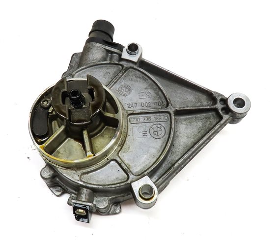 Thumbnail 4: 12-14 BMW 328i 528i X1 X3 Z4 (F30 F10 E84 F25 E89) 2.0L TURBO BRAKE VACUUM PUMP