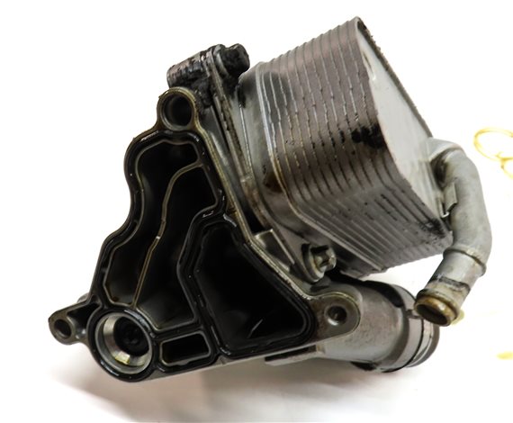 Thumbnail 5: 2013 BMW X1 (E84) 2.0L (N20) ENGINE MOTOR OIL FLUID FILTER HOUSING w/ OIL COOLER