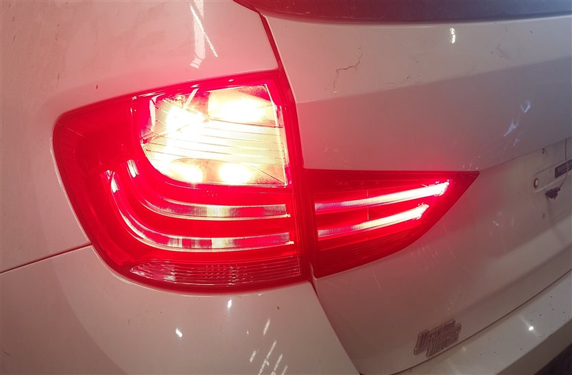 Thumbnail 2: 2012-2015 BMW X1 (E84) LEFT DRIVER REAR TRUNK INNER TAILLIGHT LIGHT LAMP