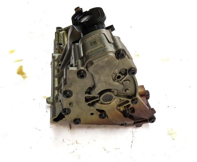 Thumbnail 4: 2013 BMW X1 (E84) 2.0L (N20) ENGINE MOTOR OIL FLUID PUMP ASSEMBLY