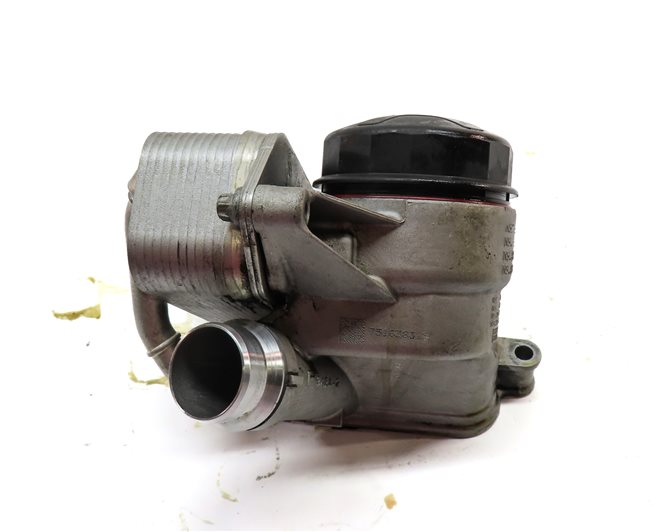 Thumbnail 4: 2017 BMW X3 (F25) 2.0L (N20) ENGINE MOTOR OIL FLUID FILTER HOUSING w/ OIL COOLER