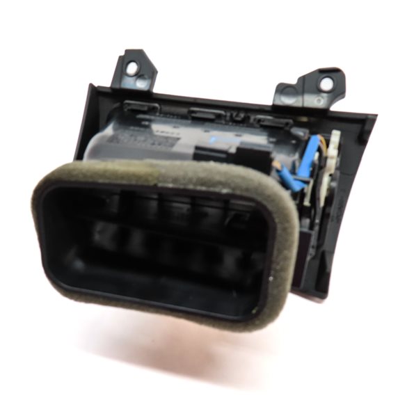 Thumbnail 4: 2017 BMW X3 (F25) FRONT LEFT DRIVER DASH HEAT AIR AC HVAC VENT (Black)