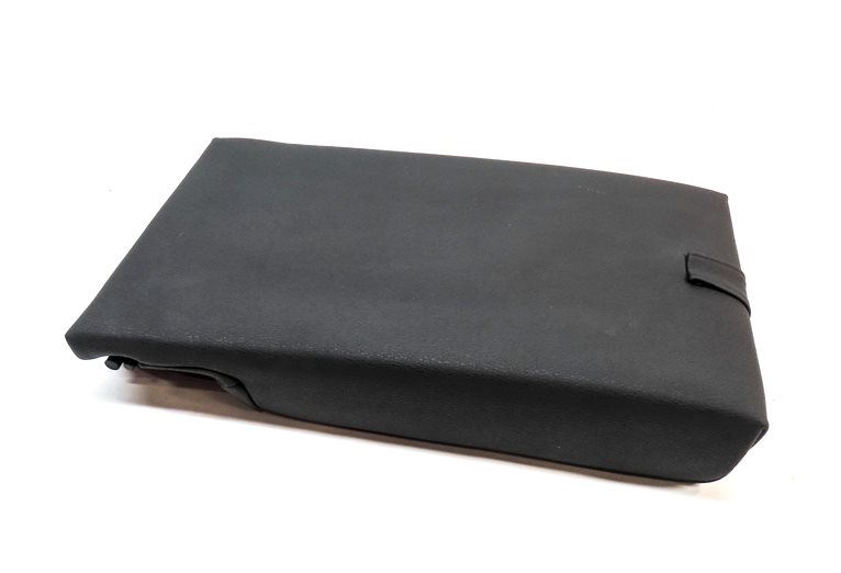 Thumbnail 5: 11-17 BMW X3 X4 (F25 F26) REAR SEAT CENTER CONSOLE ARMREST CUPHOLDER (Black)