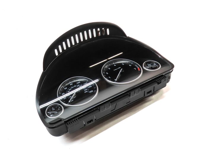 Thumbnail 4: 2014-2017 BMW 528i 535i 550i X3 X4 X5 (F10 F15 F25 F26) SPEEDOMETER GAUGE (57k)