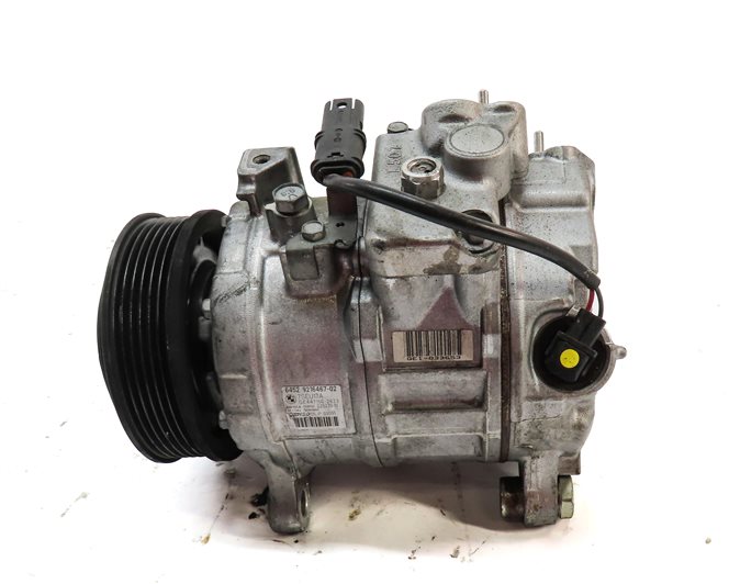 Thumbnail 6: 2013-2018 BMW X3 X4 (F25 F26) 28dX / 28iX - 2.0L ENGINE A/C COMPRESSOR PUMP
