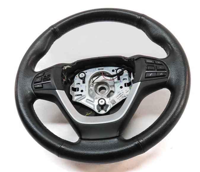 Thumbnail 2: 2011-2018 X3 X4 F25 F26 DRIVER SPORT STEERING WHEEL (Black)
