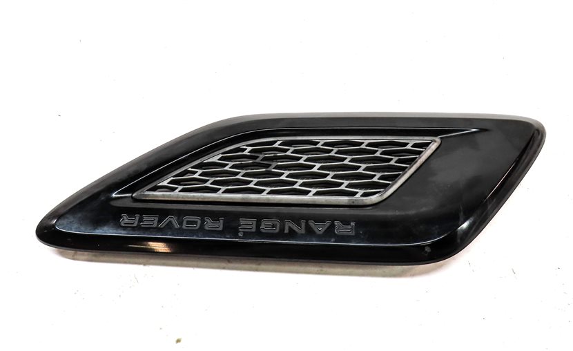 Thumbnail 4: 2016 RANGE ROVER SPORT (L494) FRONT RIGHT PASSENGER HOOD AIR VENT GRILLE