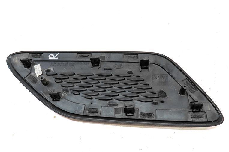 Thumbnail 5: 2016 RANGE ROVER SPORT (L494) FRONT RIGHT PASSENGER HOOD AIR VENT GRILLE