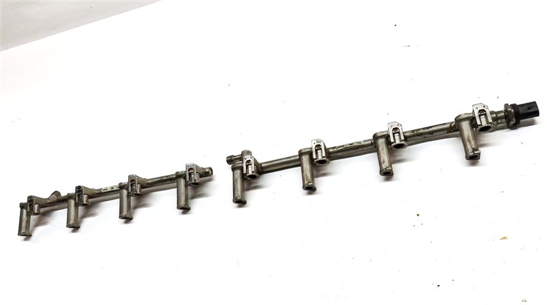 Thumbnail 2: 2016 RANGE ROVER SPORT (L494) 5.0L SUPER ENGINE FUEL RAIL w/ PRESSURE SENSOR
